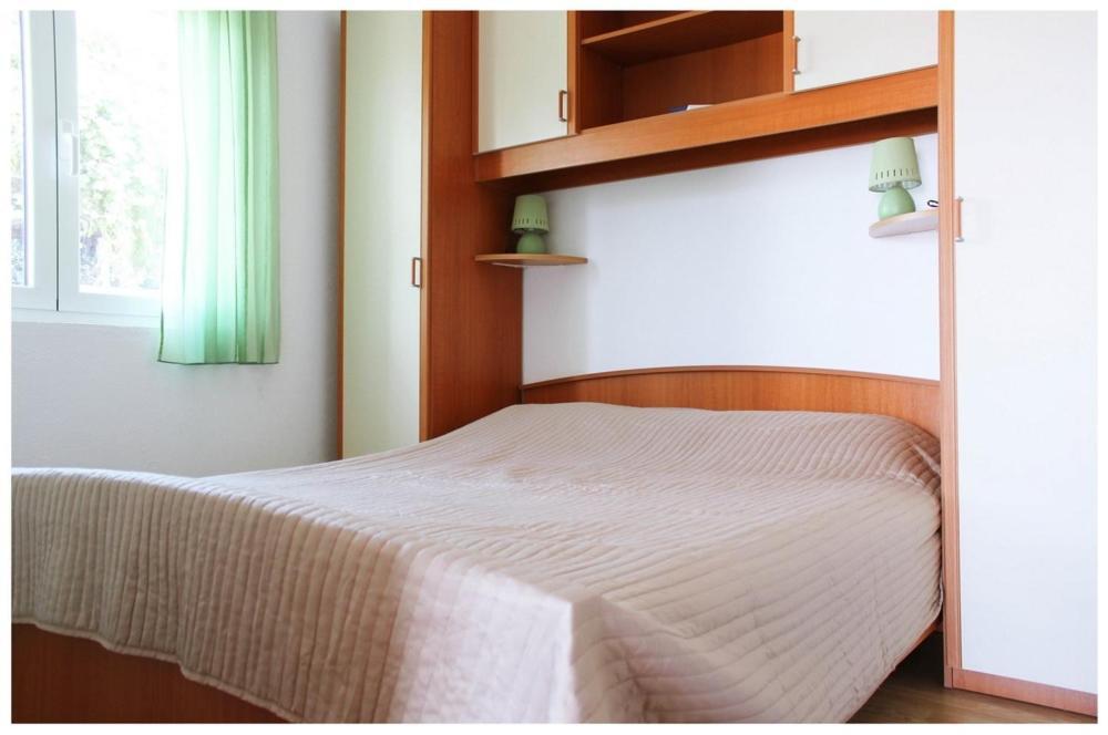 Apartments By The Sea Razanj, Rogoznica - 11347 Exteriér fotografie
