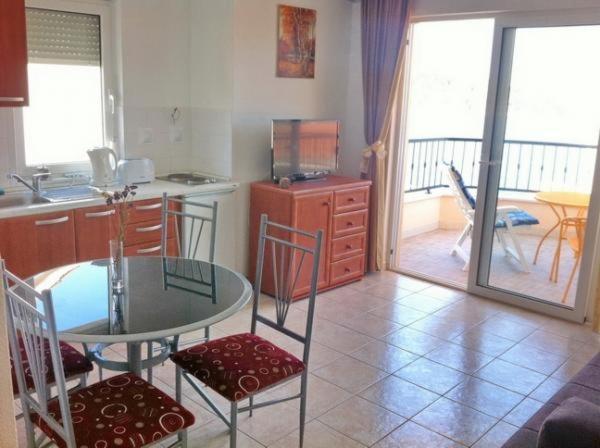 Apartments By The Sea Razanj, Rogoznica - 11347 Pokoj fotografie